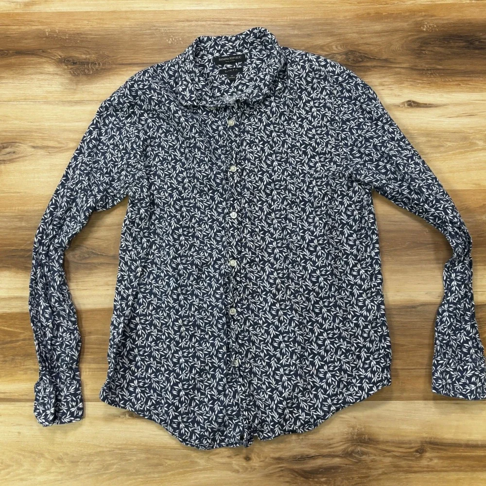 Banana Republic excellent classic down